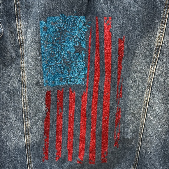 Jean Jacket❤️🤍💙🇺🇸 - Picture 2 of 7
